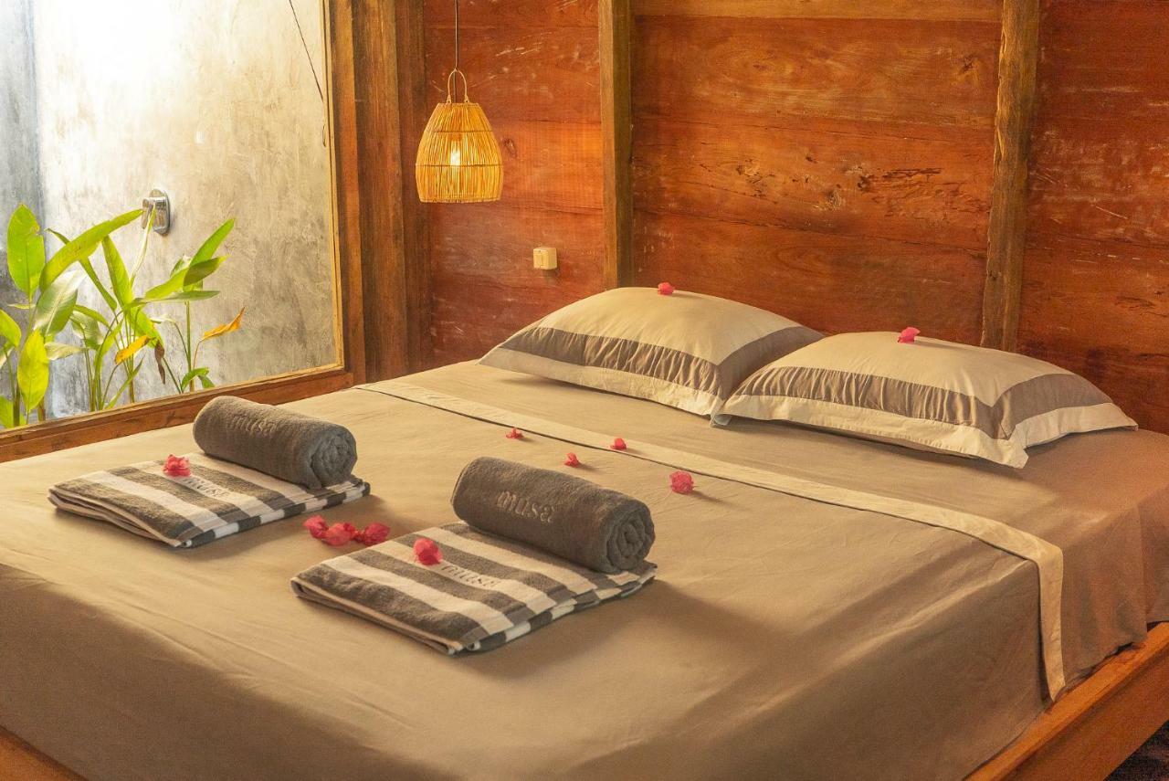 Musa Villas And Bungalows ギリ・アイル エクステリア 写真